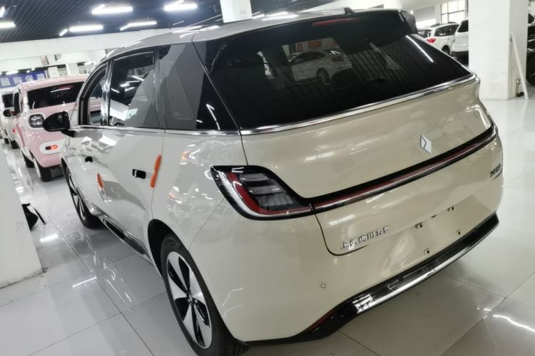 Used Baojun Cloud 2023 460 Max Rear Left 45 Deg