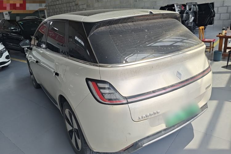 Used Baojun Cloud 2023 460 Max Rear Left 45 Deg