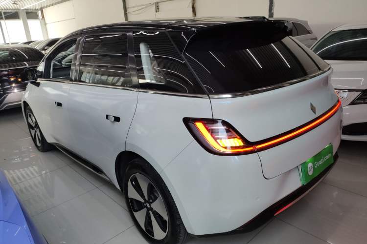 Used Baojun Cloud 2023 460 Pro Rear Left 45 Deg