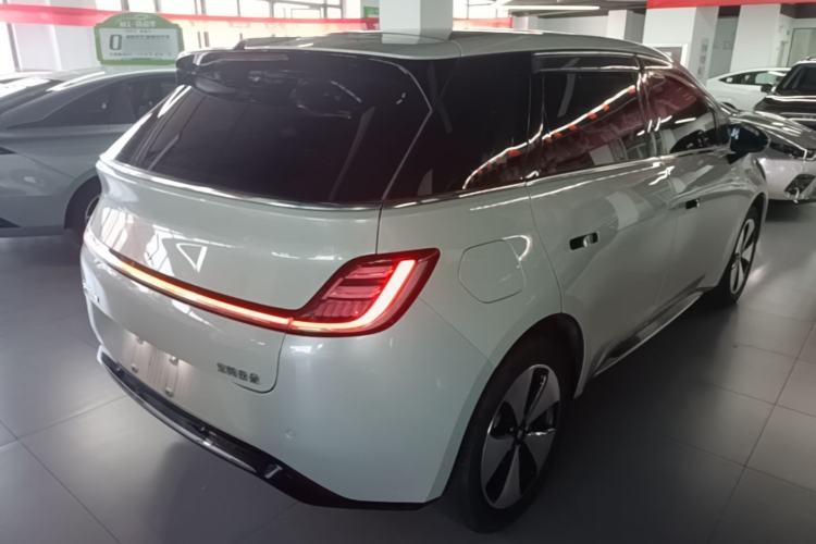 Used Baojun Cloud 2023 460 Max Rear Right 45 Deg