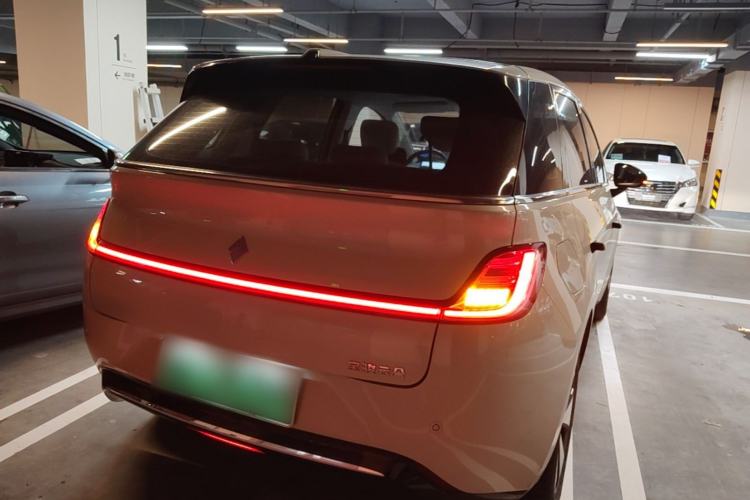 Used Baojun Cloud 2023 460 Max Rear Right 45 Deg