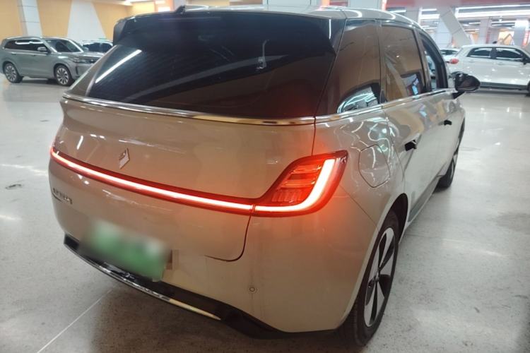 Used Baojun Cloud 2023 460 Max Rear Right 45 Deg