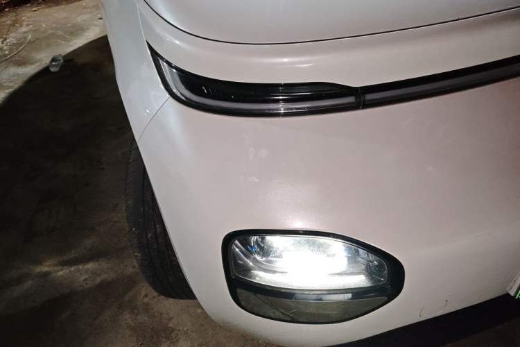 Used Baojun Cloud 2023 460 Plus Operational Exclusive Edition Right Front Headlight
