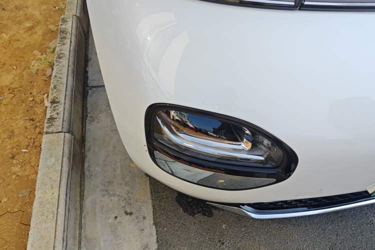 Used Baojun Cloud 2023 460 Max Right Front Headlight