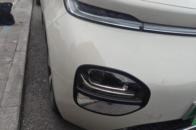 Used Baojun Cloud 2023 460 Pro Right Front Headlight