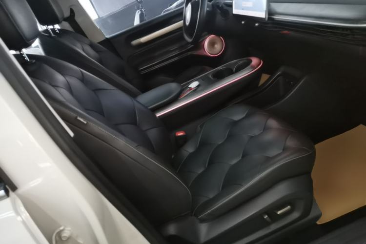 Used Baojun Cloud 2023 460 Max Right Front Seat