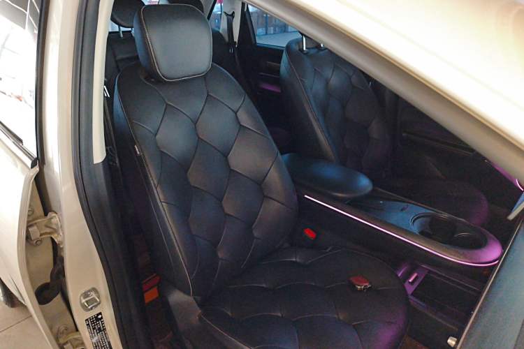 Used Baojun Cloud 2023 460 Max Right Front Seat