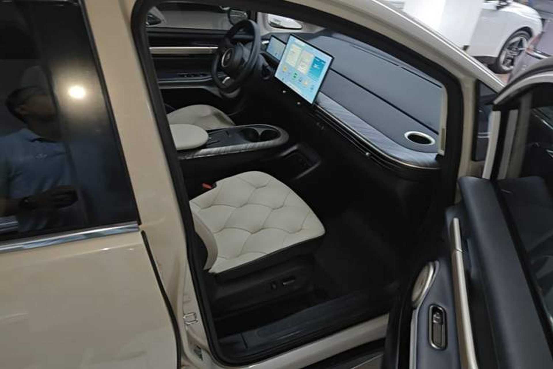 Used Baojun Cloud 2023 460 Max Right Front Seat