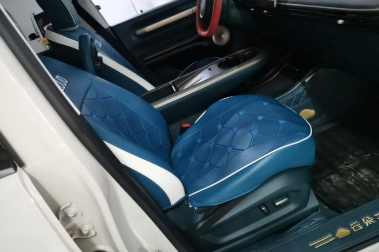 Used Baojun Cloud 2023 460 Max Right Front Seat