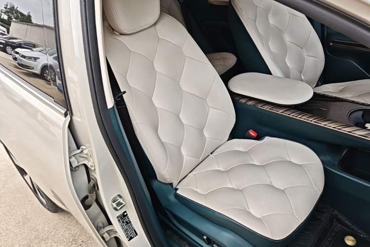 Used Baojun Cloud 2023 460 Pro Right Front Seat