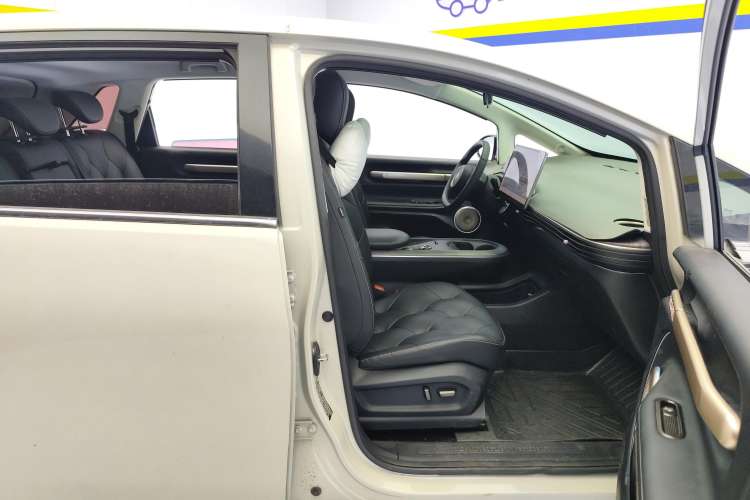Used Baojun Cloud 2023 460 Max Lingxi Version Right Front Seat