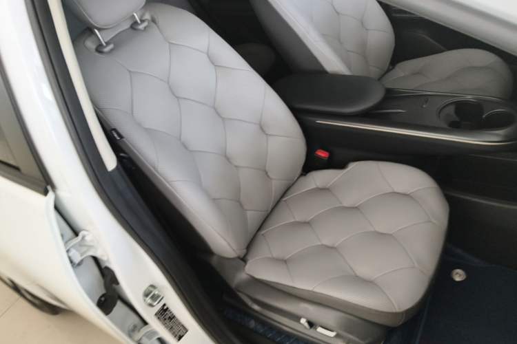 Used Baojun Cloud 2023 460 Plus Operational Exclusive Edition Right Front Seat