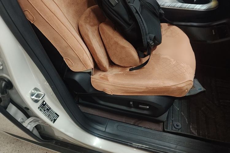 Used Baojun Cloud 2023 460 Max Right Front Seat
