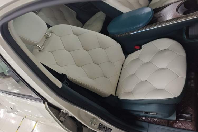 Used Baojun Cloud 2023 460 Max Right Front Seat