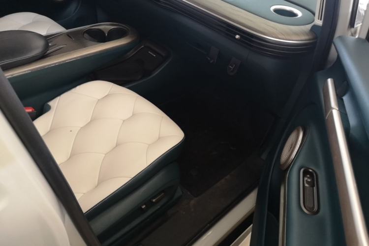 Used Baojun Cloud 2023 460 Max Lingxi Version Right Front Seat