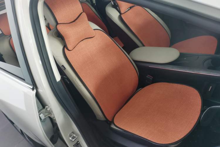 Used Baojun Cloud 2023 460 Max Right Front Seat