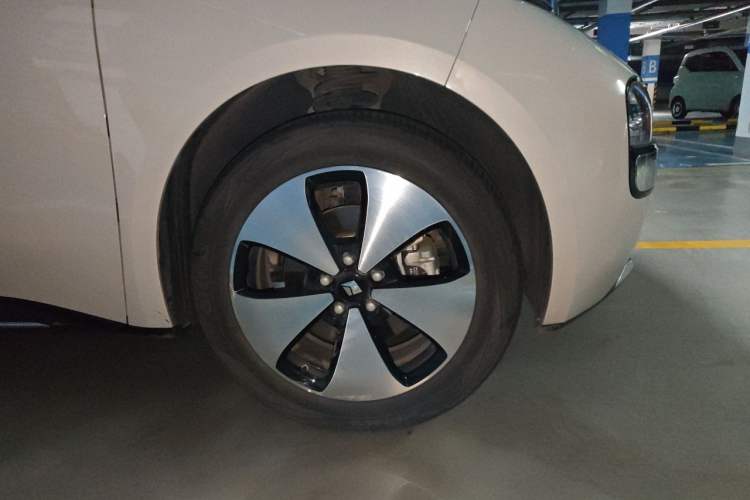 Used Baojun Cloud 2023 460 Max Right Front Wheel Hub