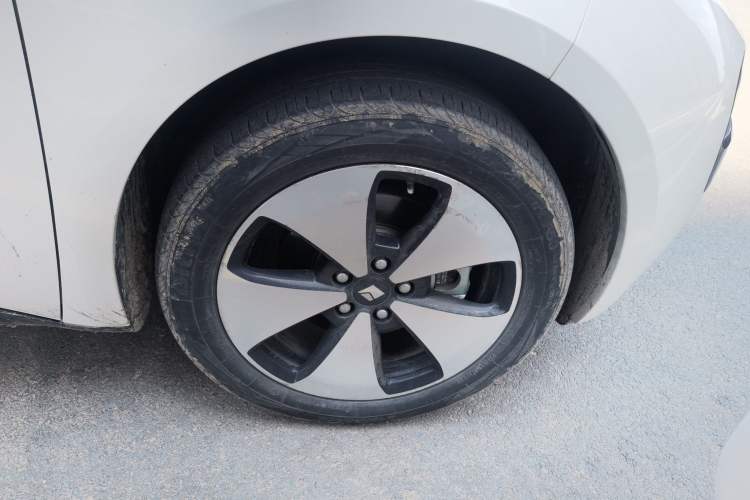 Used Baojun Cloud 2023 460 Pro Right Front Wheel Hub