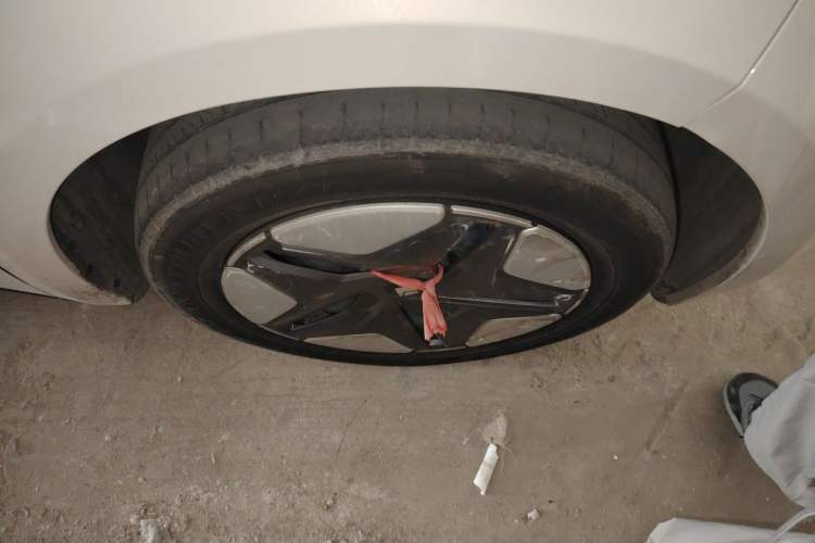 Used Baojun Cloud 2023 360 Plus Right Front Wheel Hub