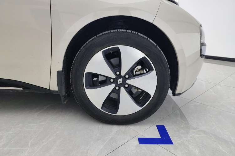 Used Baojun Cloud 2023 460 Pro Right Front Wheel Hub