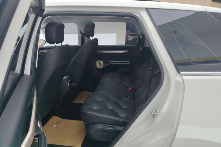 Used Baojun Cloud 2023 460 Max Right Rear Seat