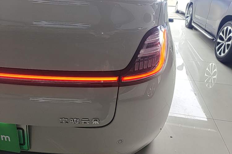 Used Baojun Cloud 2023 460 Max Lingxi Version Right Rear Taillight