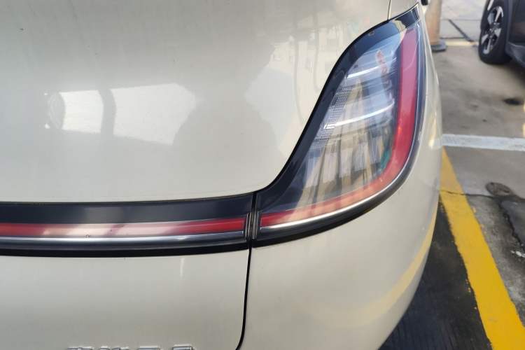 Used Baojun Cloud 2023 460 Max Right Rear Taillight