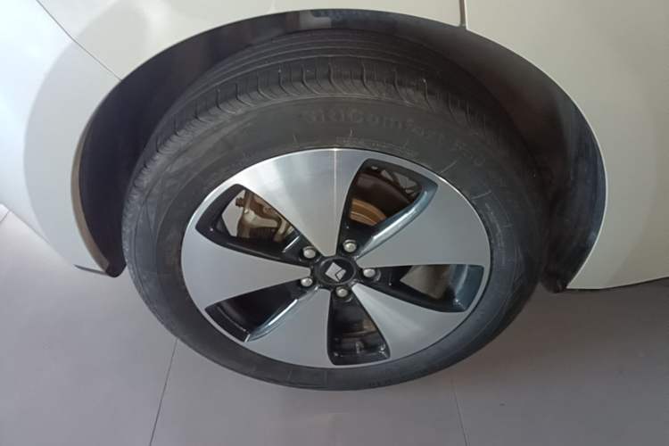 Used Baojun Cloud 2023 460 Max Right Rear Wheel Hub