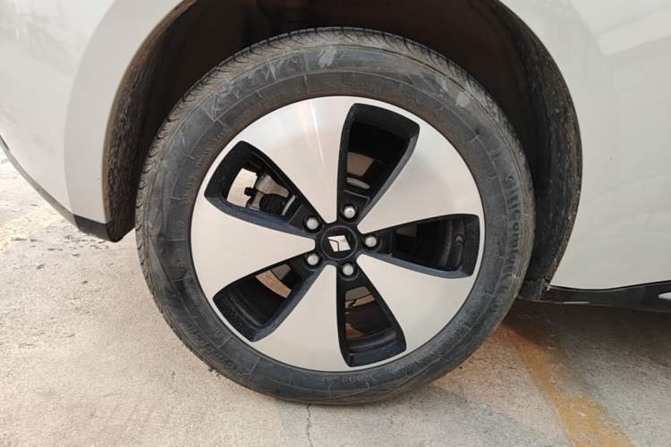 Used Baojun Cloud 2023 460 Pro Right Rear Wheel Hub