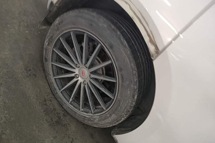 Used Baojun Cloud 2023 360 Plus Right Rear Wheel Hub