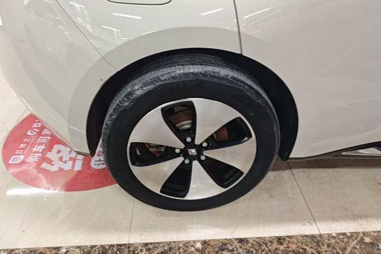 Used Baojun Cloud 2023 460 Pro Right Rear Wheel Hub