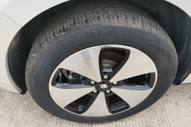 Used Baojun Cloud 2023 460 Max Lingxi Version Right Rear Wheel Hub