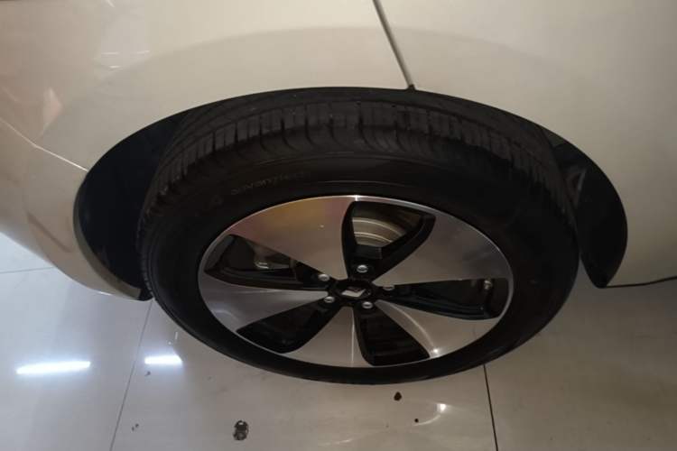 Used Baojun Cloud 2023 460 Pro Right Rear Wheel Hub