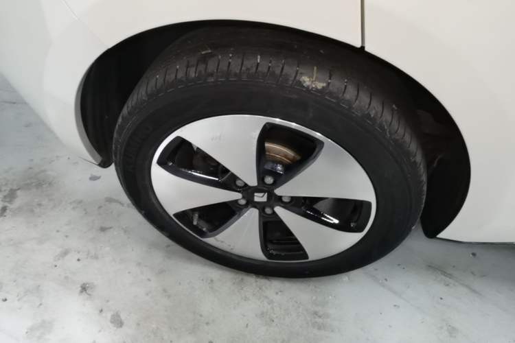 Used Baojun Cloud 2023 460 Pro Right Rear Wheel Hub