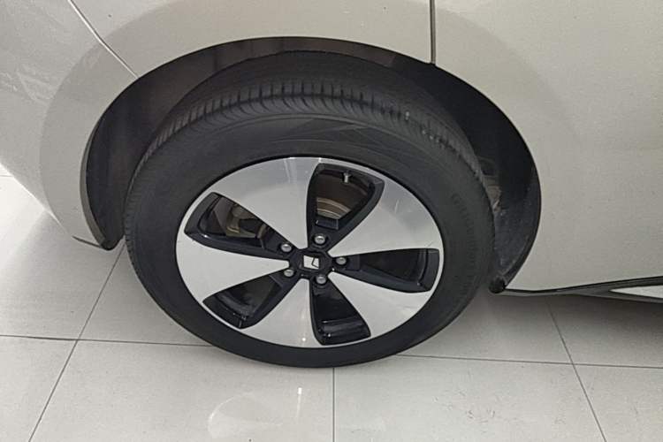 Used Baojun Cloud 2023 460 Pro Right Rear Wheel Hub