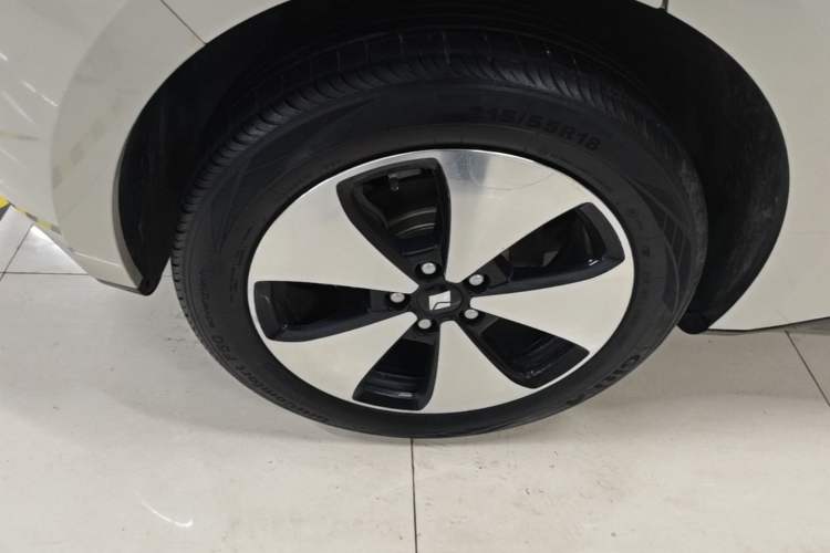 Used Baojun Cloud 2023 460 Max Right Rear Wheel Hub