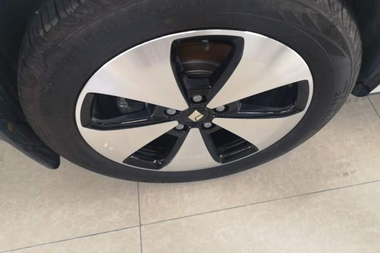 Used Baojun Cloud 2023 460 Pro Right Rear Wheel Hub
