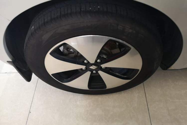 Used Baojun Cloud 2023 460 Max Lingxi Version Right Rear Wheel Hub