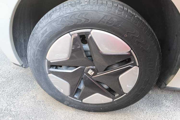 Used Baojun Cloud 2023 360 Plus Right Rear Wheel Hub