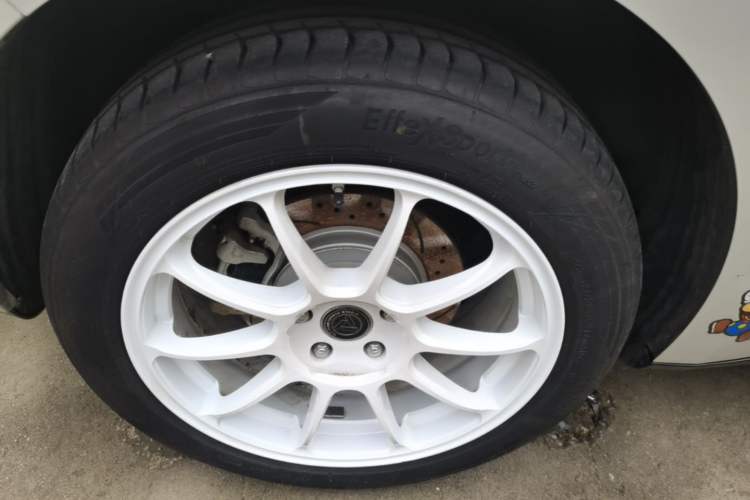 Used Baojun Cloud 2023 460 Pro Right Rear Wheel Hub