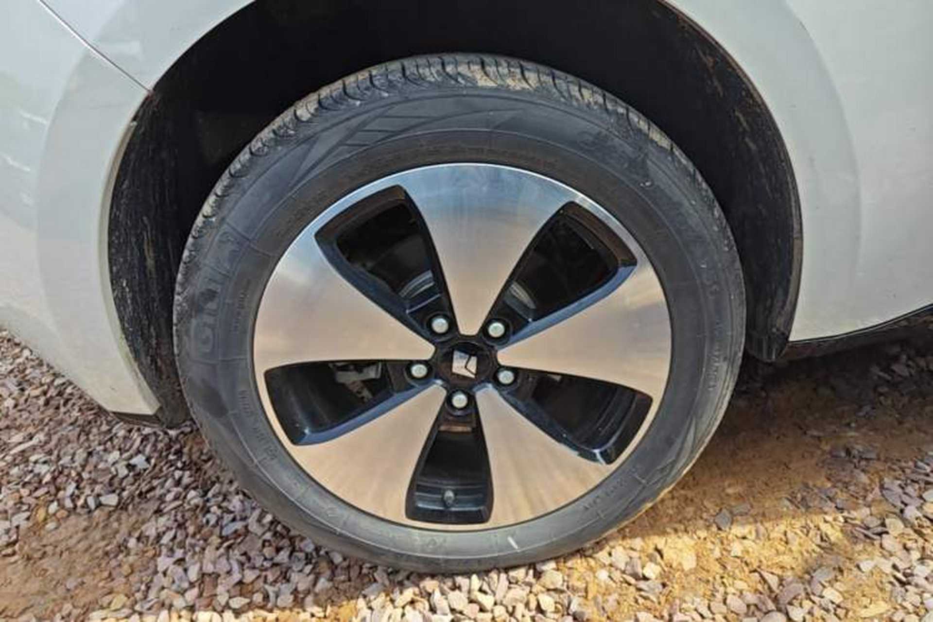 Used Baojun Cloud 2023 460 Max Right Rear Wheel Hub