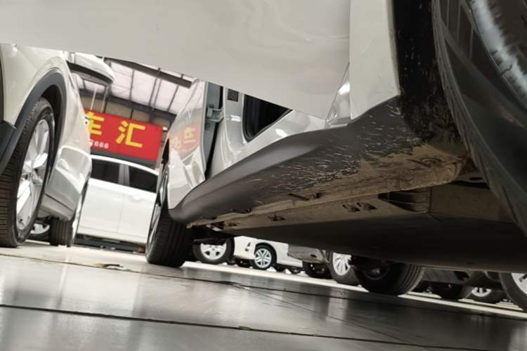 Used Baojun Cloud 2023 460 Plus Operational Exclusive Edition Right Side Sill