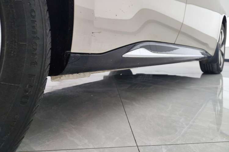 Used Baojun Cloud 2023 460 Pro Right Side Sill