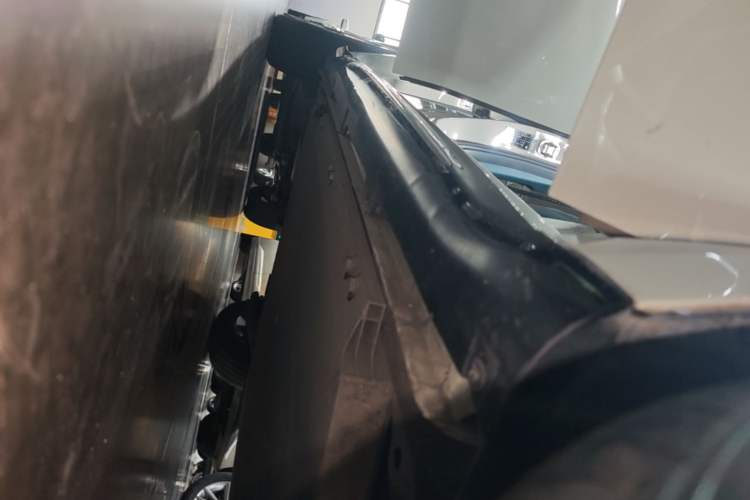 Used Baojun Cloud 2023 460 Max Lingxi Version Right Side Sill