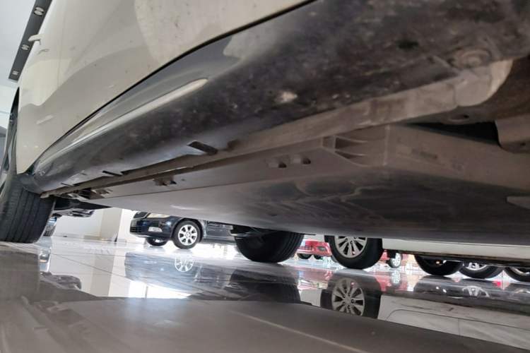 Used Baojun Cloud 2023 460 Max Right Side Sill