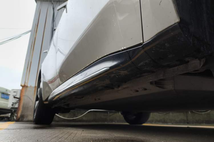 Used Baojun Cloud 2023 460 Max Right Side Sill