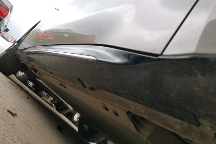 Used Baojun Cloud 2023 460 Max Lingxi Version Right Side Sill