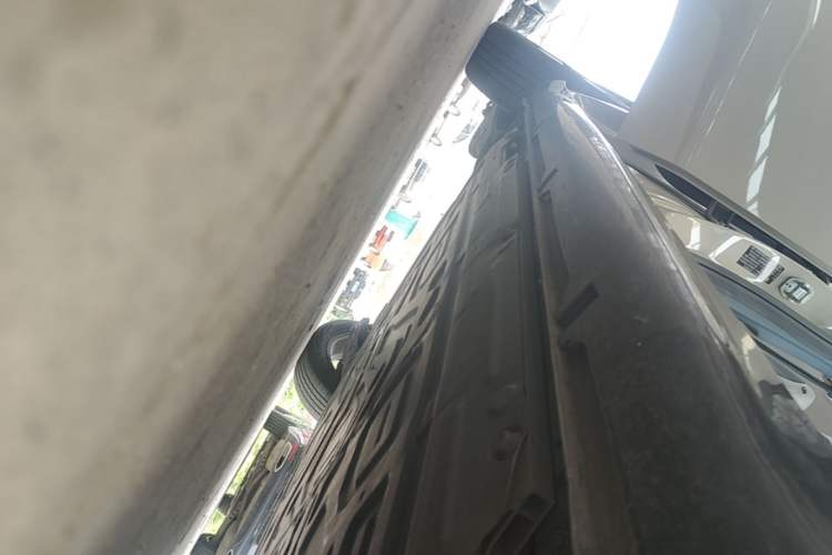 Used Baojun Cloud 2023 460 Pro Right Side Sill