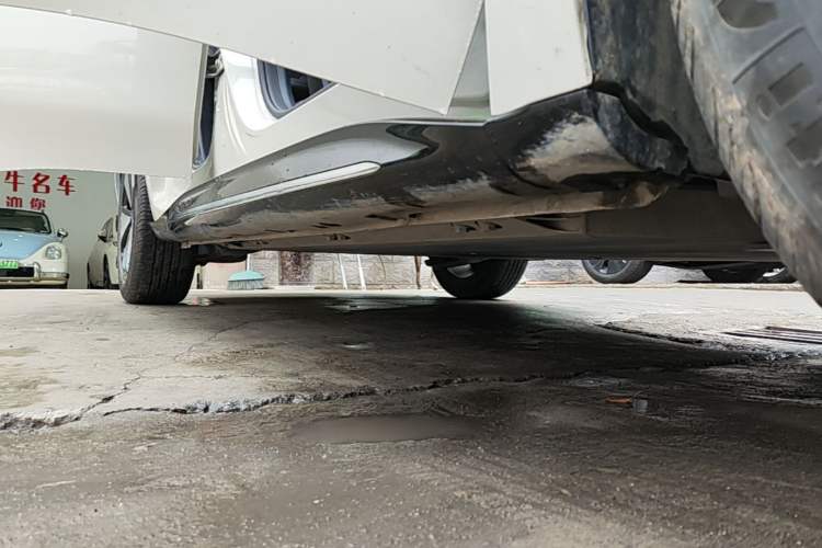 Used Baojun Cloud 2023 460 Max Right Side Sill
