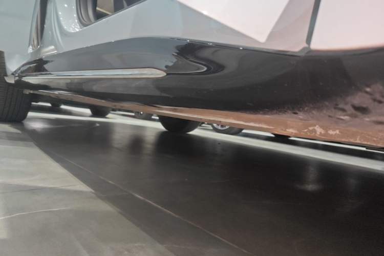 Used Baojun Cloud 2023 460 Max Lingxi Version Right Side Sill
